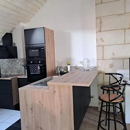 Lejlighed 83 M² Saumur, Centre, Calme Saumur